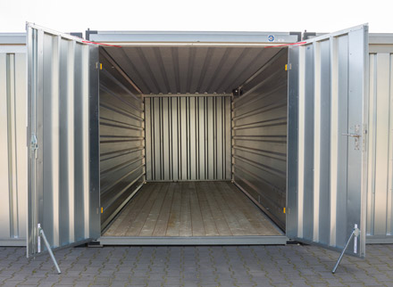 Container B